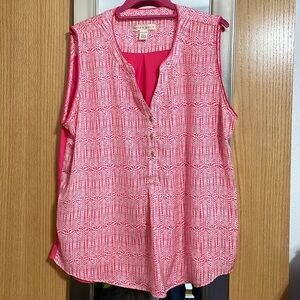 Hanna & Gracie XXL Sleeveless pink and white blouse with 3 button front